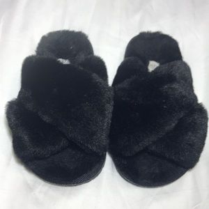 Black Furry Slippers - Lucky Top ( Size 12)
